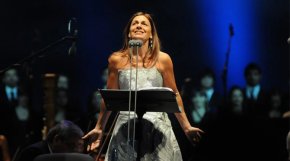 Veronica Cangemi: "La música transforma a los seres y a las personas, todos tenemos que trabajar para que esto llegue a todo el mundo"