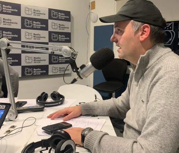 El editorial de Manuel Adorni: "¿No se dan cuenta que la gente no está morfando?"