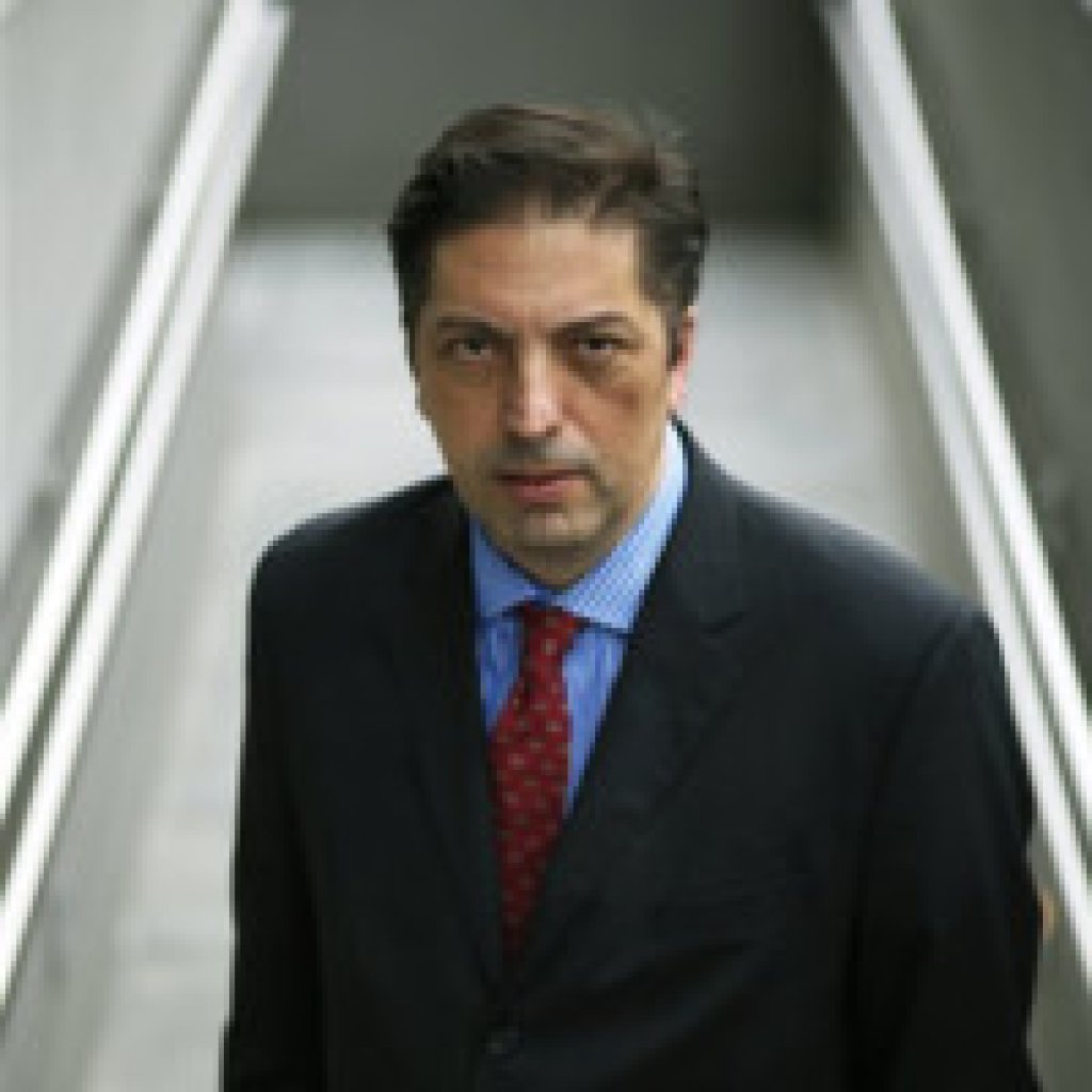 Gustavo Lazzari: &quot;No hay que hacer del sector privado un campo de batalla&quot;