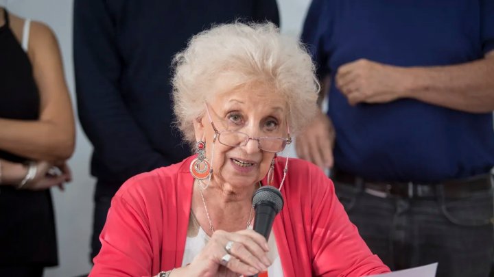 Estela de Carlotto: "La fecha del 24 marzo es &uacute;nica y no es bueno mezclarla con la marcha contra la &ldquo;proscripci&oacute;n&rdquo;"