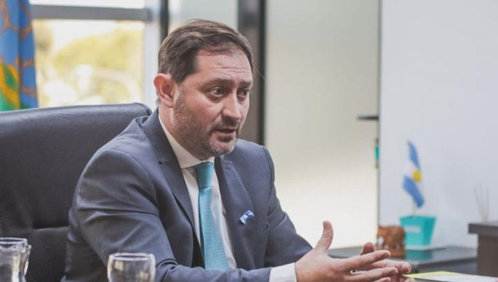 Salvador Serenal: "Hay una operaci&oacute;n pol&iacute;tica detr&aacute;s de todo esto"