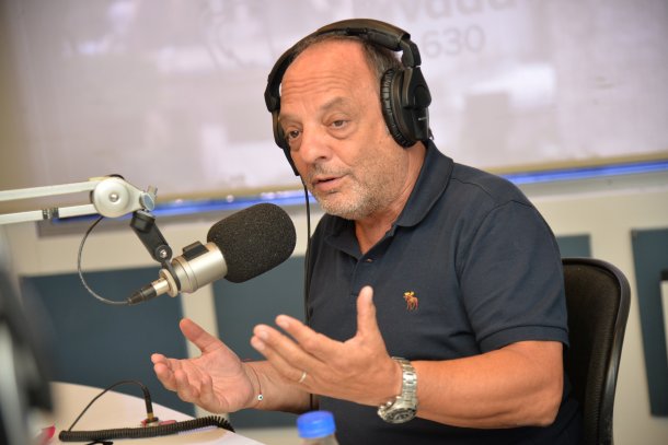 "Las redes sociales son muy tóxicas y nadie las regula"