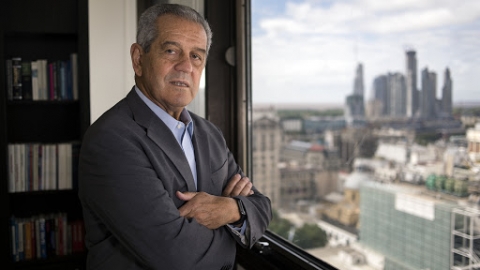 Miguel Blanco: "Las restricciones a la importación están parando la economía"