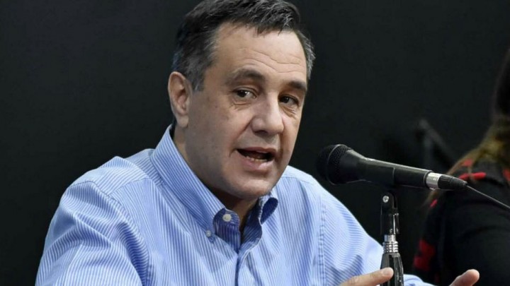 Alejandro Finocchiaro: "Este gobierno discontinuó todas las políticas educativas y cerró las escuelas"