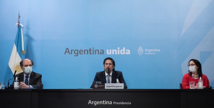 Trotta: &quot;El 18 regresan las clases presenciales de los últimos años en Catamarca&quot;