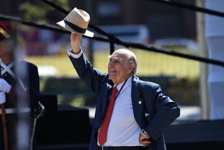 Julio María Sanguinetti: "La derrota del oficialismo abre una etapa distinta tanto para el Gobierno como para la oposición"