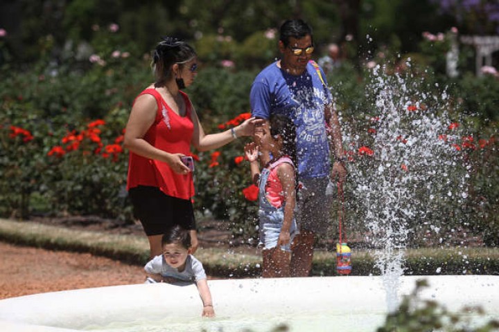 Ola de calor: cuándo será el pico y qué hay que tener en cuenta para cuidarse del sol