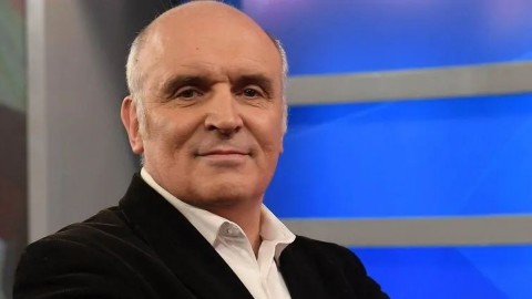 José Luis Espert: "Hay que dejar de pagar impuestos porque sino estos tipos no paran más"