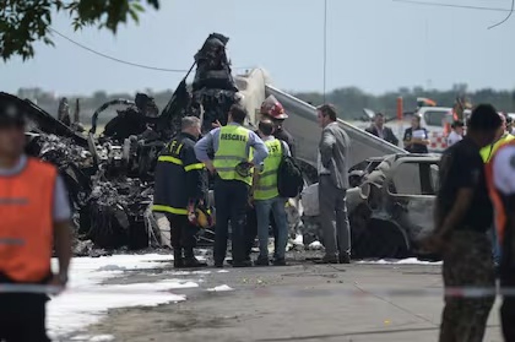 Cristian, testigo del accidente aéreo en San Fernando: &quot;Vi venir el avión por el retrovisor&quot;