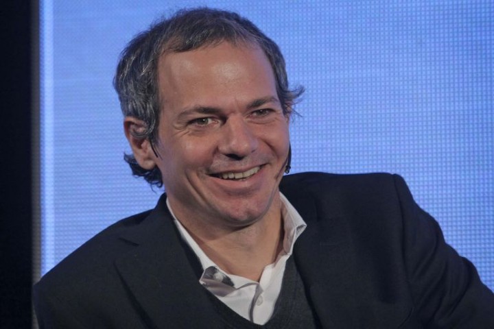 Lucas Llach: "Como no quieren devaluar, vamos a seguir viendo todo esto"