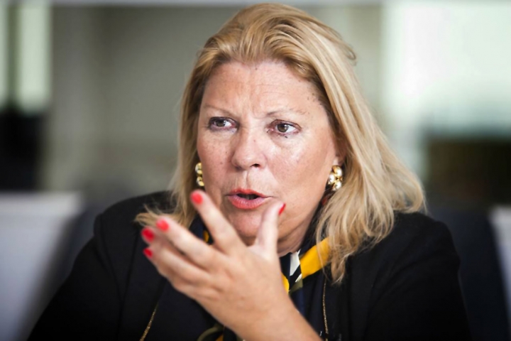 Elisa Carrió: "La palabra del Presidente está terminada hace mucho"