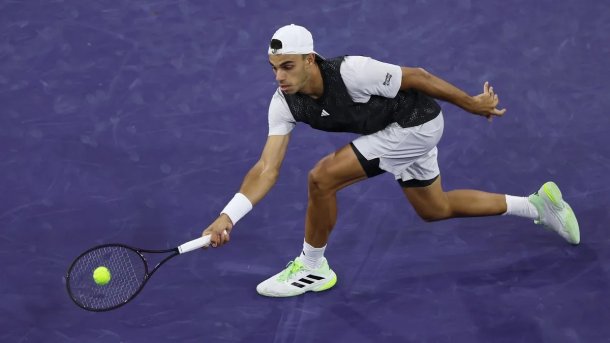 Francisco Cerúndulo enfrenta a Karen Jachánov por el Miami Open