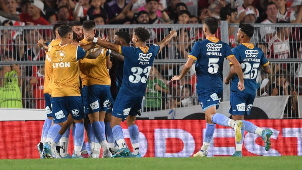 Carlos "Moncho" Ruiz: "Teníamos que estar siempre en partido que las chances iban a llegar"