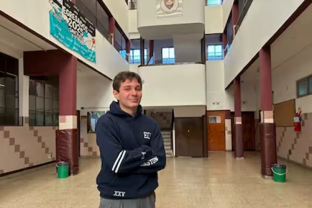 Gastón Díaz: "Uso Instagram solo 15 minutos por día, X una vez por semana y TikTok ya no lo uso desde hace 4 años. Intento limitar el uso de las redes"