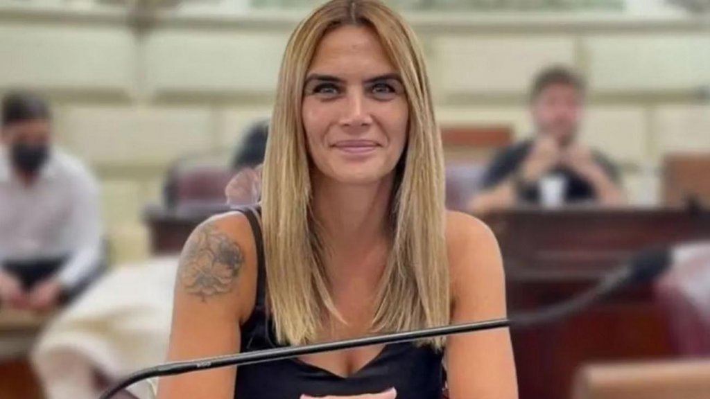 Amalia Granata: &quot;La alternativa de Milei, era el tren fantasma&quot;