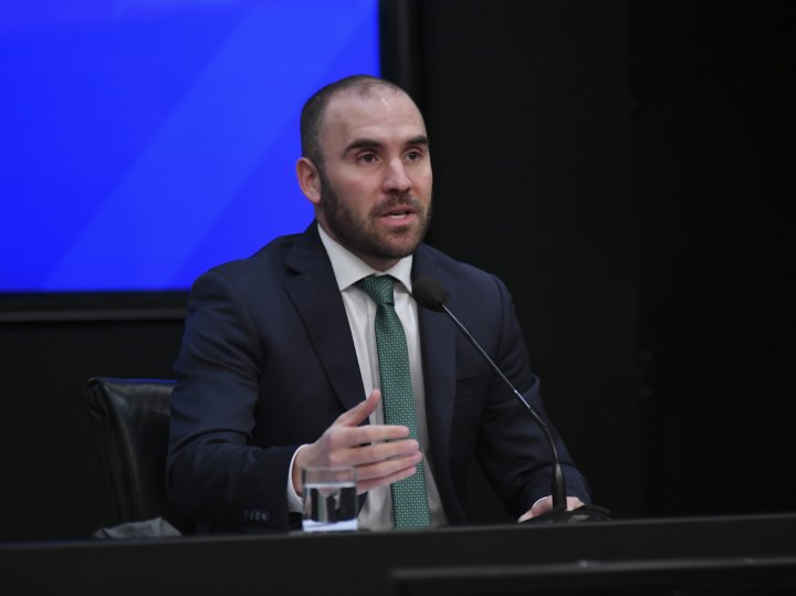 Mart&iacute;n Guzm&aacute;n: "&iquest;En qu&eacute; pa&iacute;s han funcionado los subsidios energ&eacute;ticos y el d&eacute;ficit fiscal?"