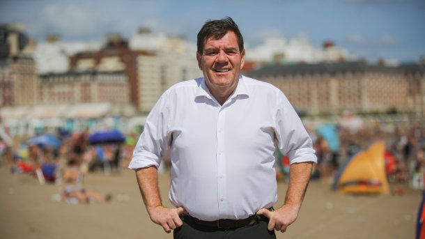 Guillermo Montenegro: "El que toma terrenos es un delincuente, no hay grises"