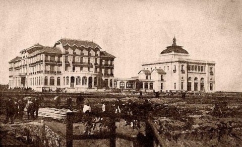 Carlos Pino: "Es una lástima como se está destruyendo el hotel y parte de la historia"