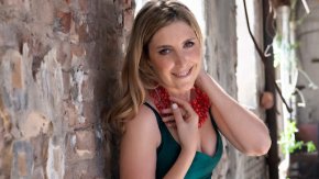 Música en vivo con Belen Mackinlay en Desde El Alma