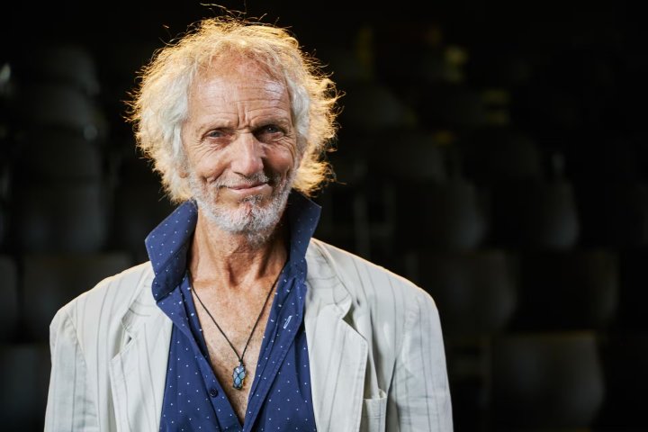 Boy Olmi: “Este experimento teatral, que se llama &#039;Boy&#039;, tiene que ver con esa reflexión en vivo: contar mi historia y buscar en ella lo que nos pasa un poco a todos&quot;