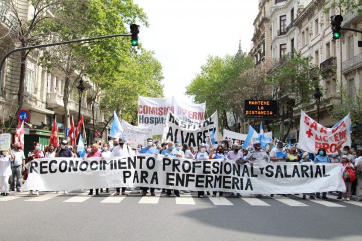 Carolina Cáceres, enfermera referente de la ALE: &quot;El reconocimiento de los gobiernos no llega de forma suficiente”