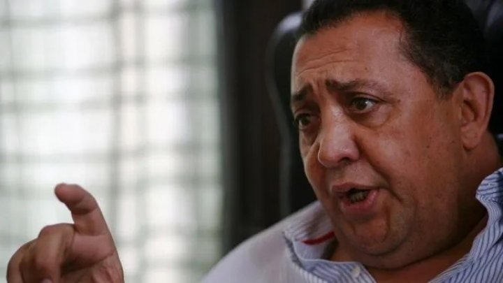 Luis D&acute;el&iacute;a: "N&eacute;stor era el que ten&iacute;a vinculaci&oacute;n en los hechos; no se puede responsabilizar a Cristina"