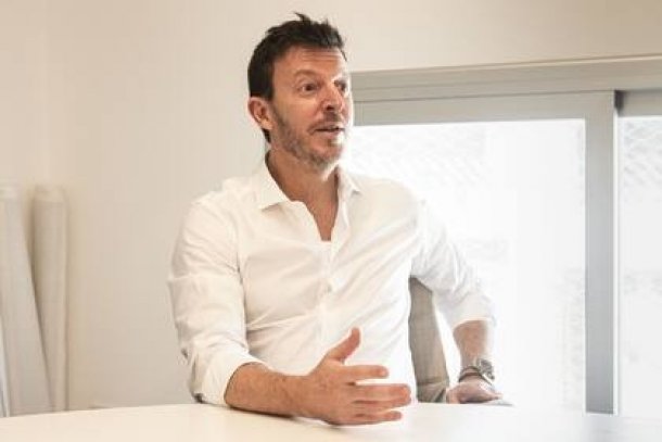 Felipe Kopelowicz: "La pornografía habla cuando no hablan los padres"