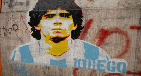 Cristian Melgarejo: "Lo primero que hice cuando me iba a Napoli fue agarrar una camiseta de Maradona"