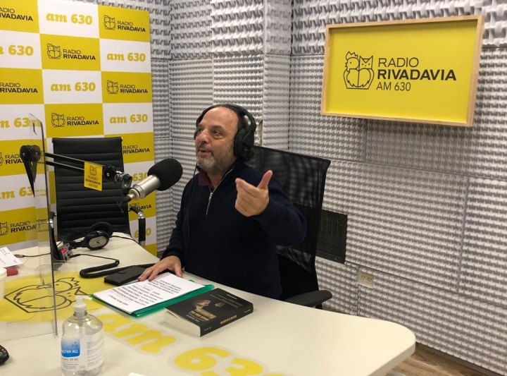 En su regreso a la radio tras el covid, la carta de Baby Etchecopar para Alberto Fernández