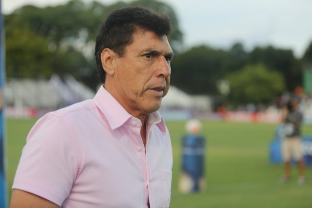 Juan Ramón Carrasco: "Estuve cerca de dirigir San Lorenzo y me llamaron de Racing"