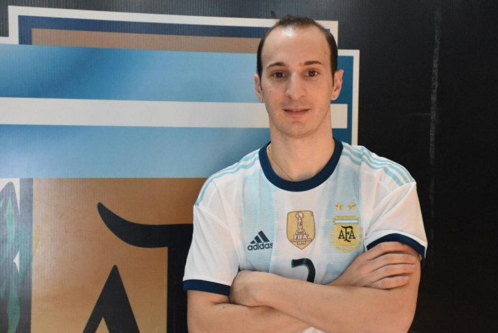 Leandro Cuzzolino: &quot;Vamos a tratar de darle una alegría grande a los argentinos&quot;
