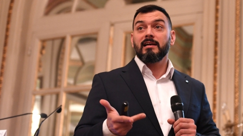 Emmanuel Álvarez Agis: “Argentina no puede pagar el acuerdo pero debe tener uno”