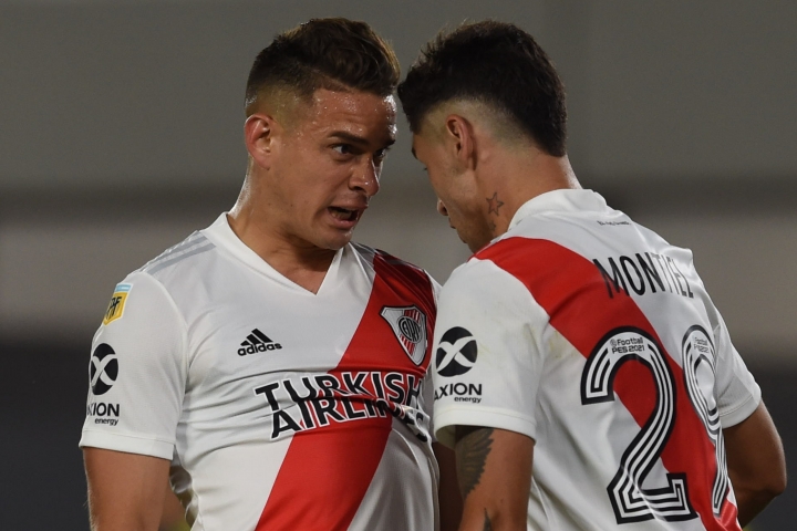 En su regreso al Monumental, River goleó a Rosario Central