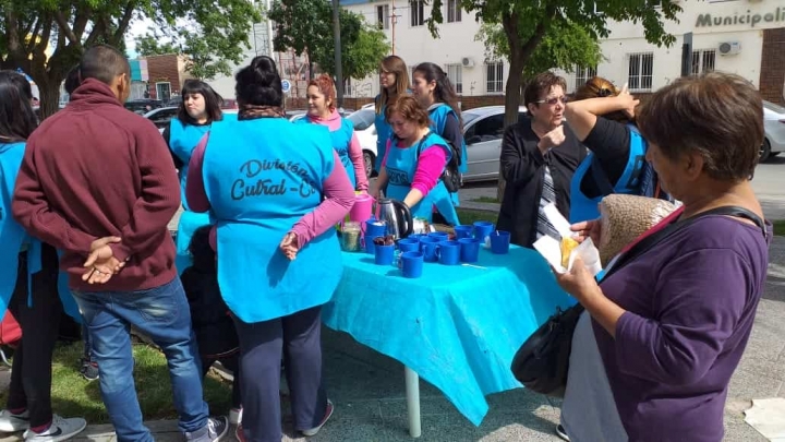 La coordinadora nacional de Barrios de Pie aseguró que &quot;hay cada vez más gente comiendo en merenderos&quot;