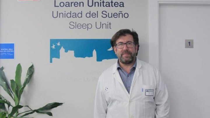 Carlos Egea: &quot;El sueño es un pilar de salud y no somos robots: no podemos dormir cuando queremos con un interruptor&quot;