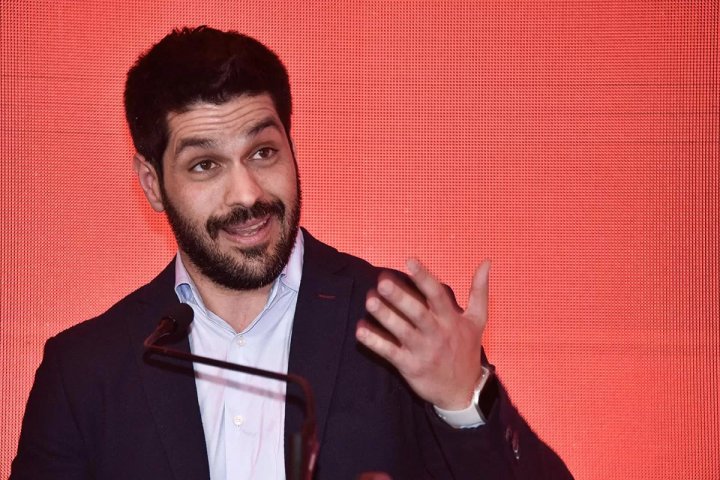 Andr&eacute;s Ojeda: "Uruguay tiene un desaf&iacute;o muy grande en salud p&uacute;blica"