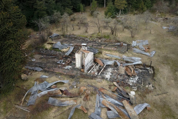 Destruyeron la futura escuela de guarda parques en Villa Mascardi