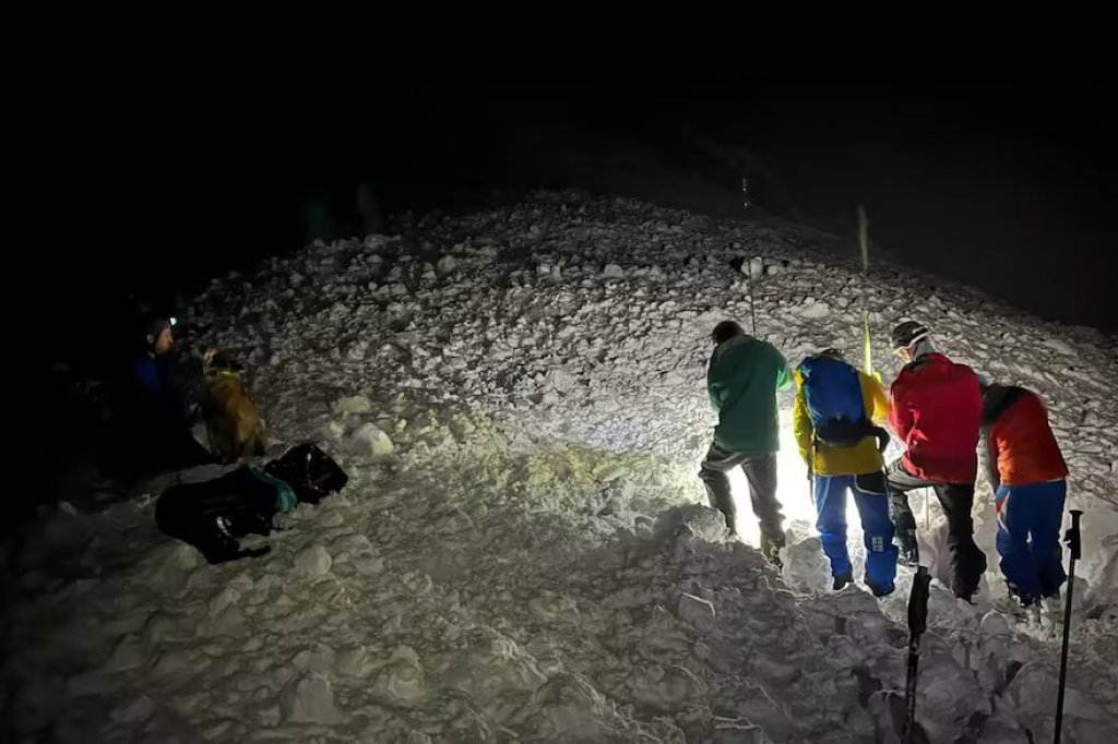 Habla el rescatista del joven atrapado en una avalancha en el Cerro López: &quot;Fue un milagro, estadísticamente era imposible&quot;