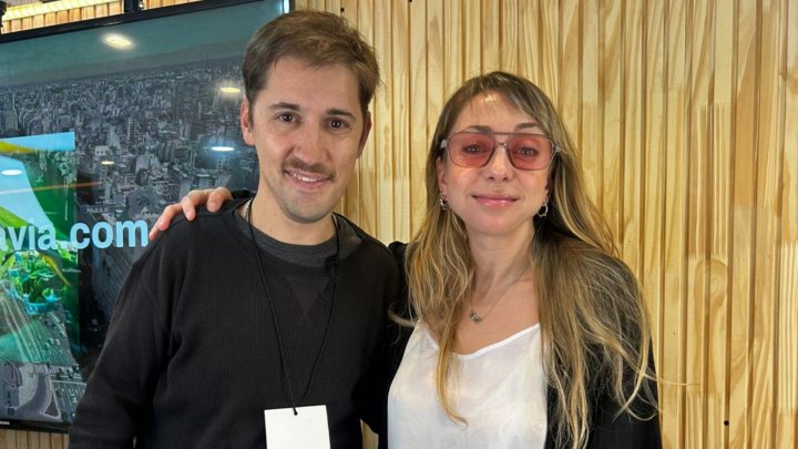 Laura Cymer: &quot;Es la primera vez que se adapta algo de ciencia ficción y metaverso. Es una propuesta muy distinta, algo que no se vio&quot;