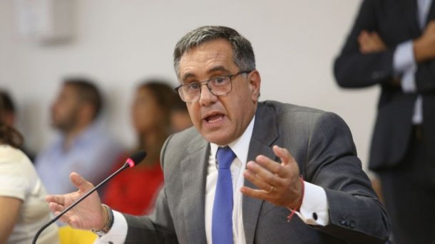 Alejandro Finocchiaro sobre los cambios en la Educación: "Acentúan la decadencia a la que nos llevo el ceterismo educativo"