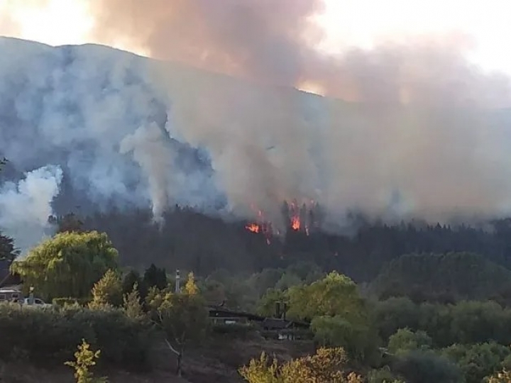 María Aguilar: “El incendio de El Bolsón empezó por una chispa que salió volando”