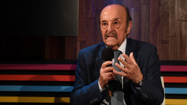 Julio Bárbaro: “Habitamos una sociedad sin esperanza”