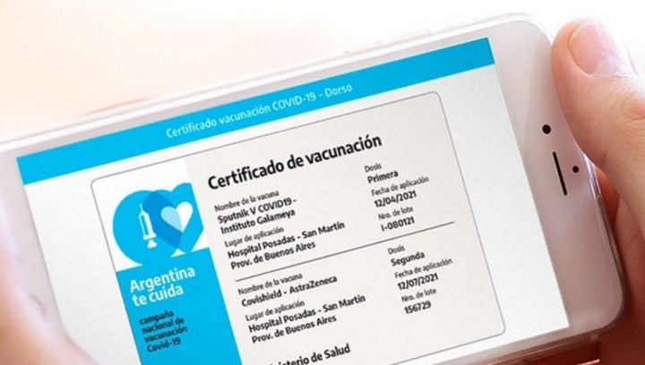 El pase sanitario ser&aacute; obligatorio para viajar en micros de media y larga distancia en la provincia de Buenos Aires