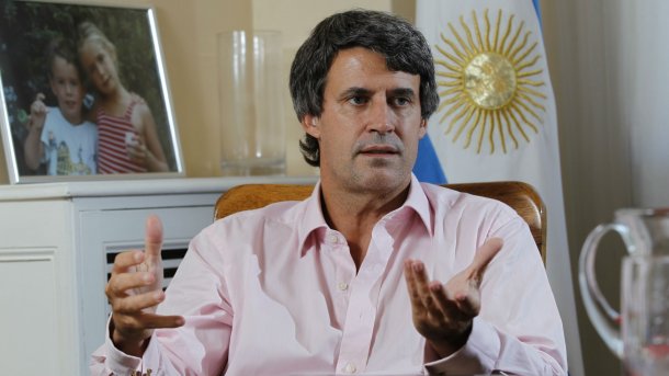 Alfonso Prat Gay: "Más inflación, menos reserva, más recesión"