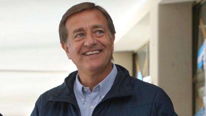 Rodolfo Suárez: "Ellos son lo mismo, discuten por cuestiones políticas y dejan de lado la agenda de la gente"