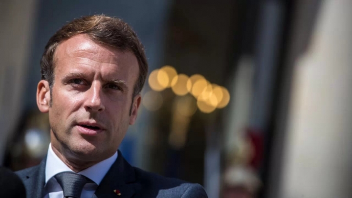 Emmanuel Macron tiene coronavirus