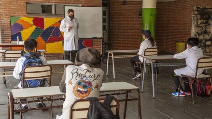 Coronavirus: ¿Cuál es la vuelta a clases ideal?