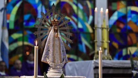 El cura Julio Ramos: "La gente por amor a la Virgen es capaz de hacer estos sacrificios"