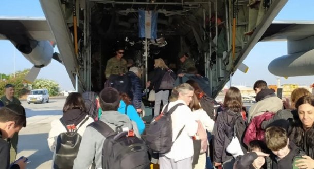 Argentino repatriado de Israel: "Cada ruido que escuchas es un salto porque estas acostumbrado a otra cosa"
