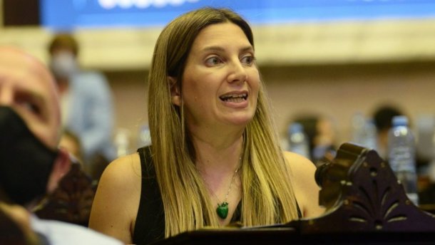 Silvia Lospennato: "Si los liberales se hubieran quedado en la sesión la tasa aeroportuaria no se habría aprobado"